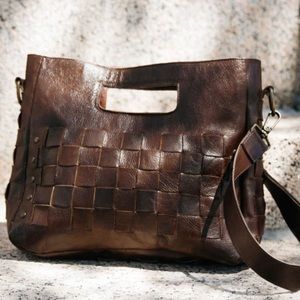 Orchid crossbody bed stu purse